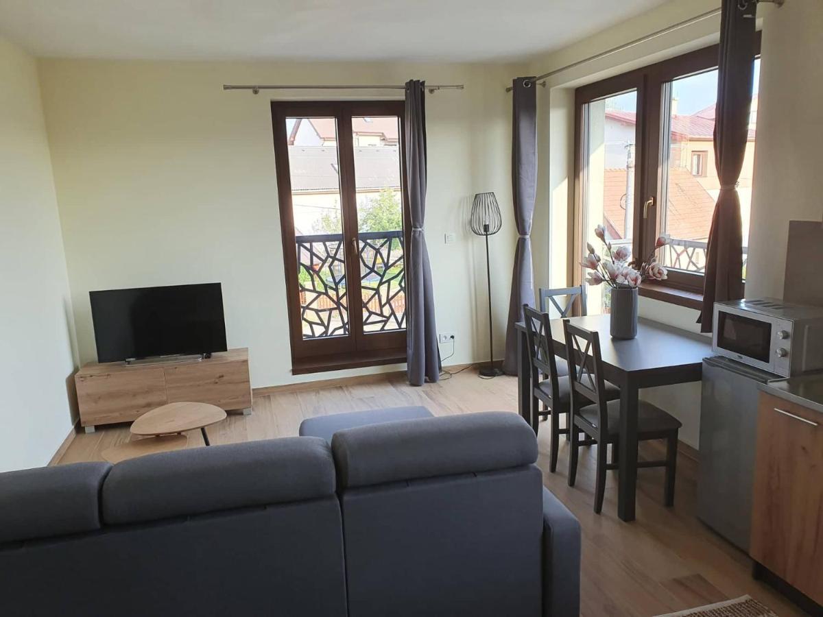 Apartmany Zaky Vrbov Dış mekan fotoğraf