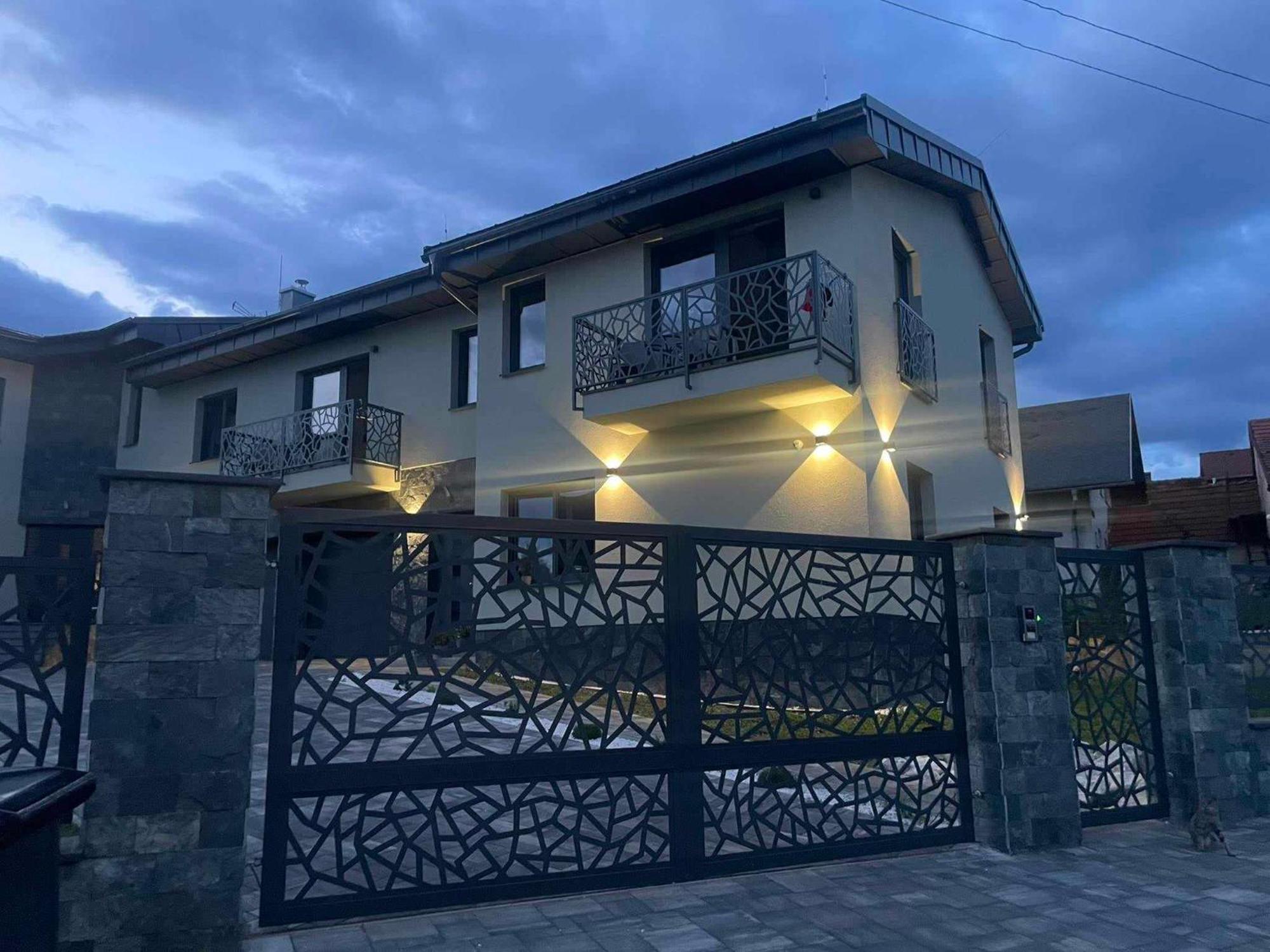Apartmany Zaky Vrbov Dış mekan fotoğraf